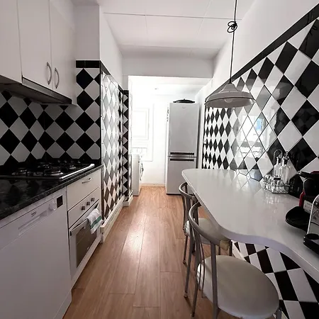 Cal Pop Apartment